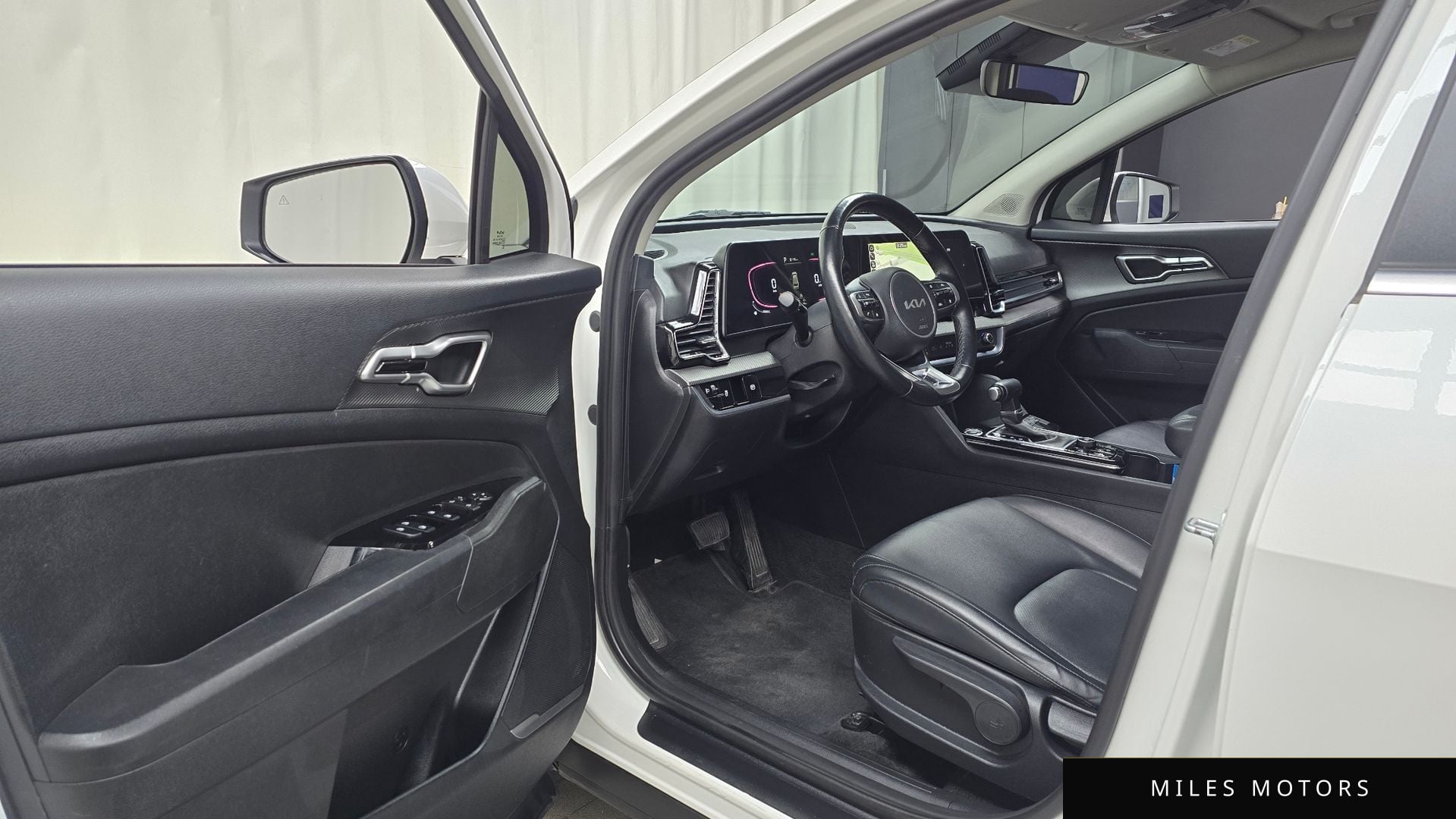 Kia Sportage 2022 — миниатюра 10