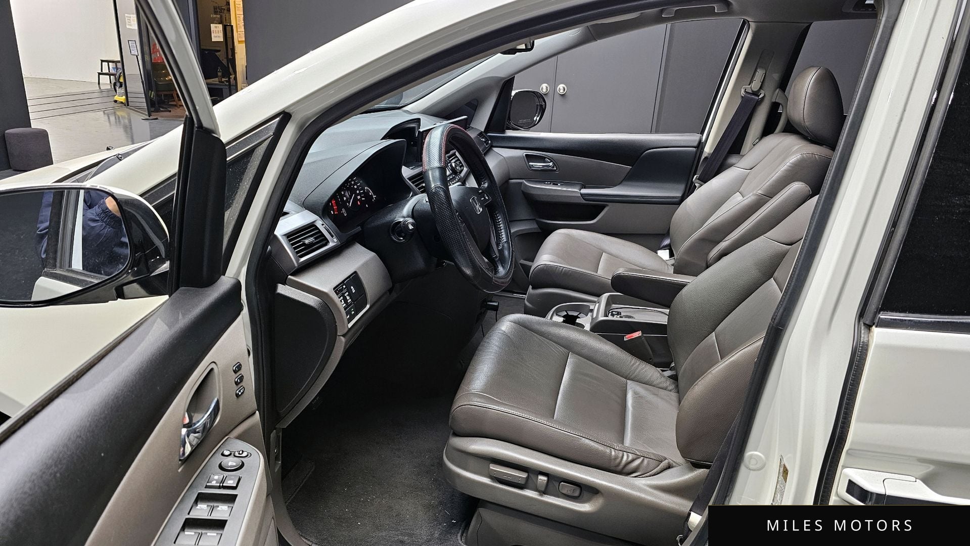 Honda 오딧세이 2015 — миниатюра 10