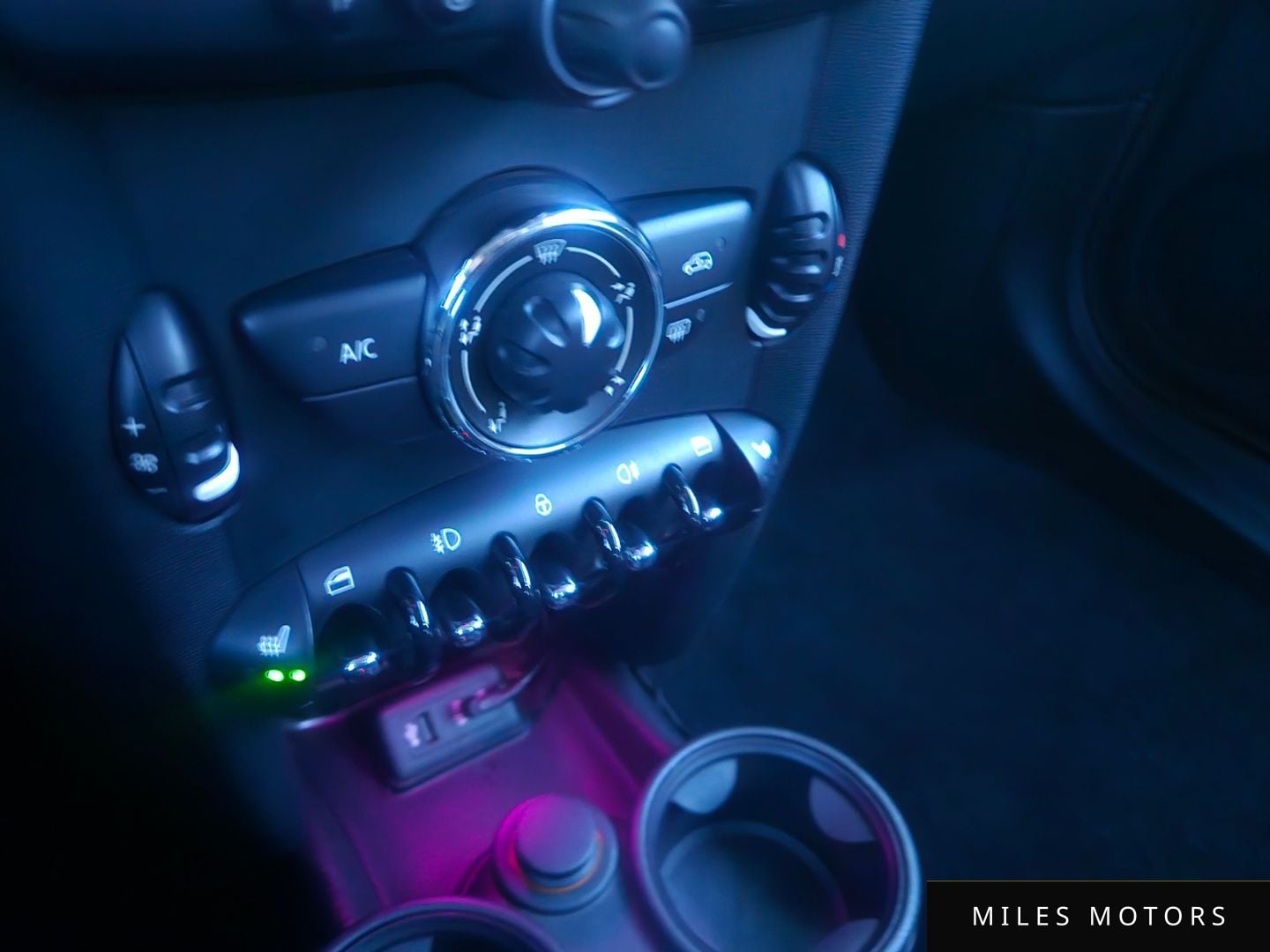 MINI Cooper D 2013 — миниатюра 11