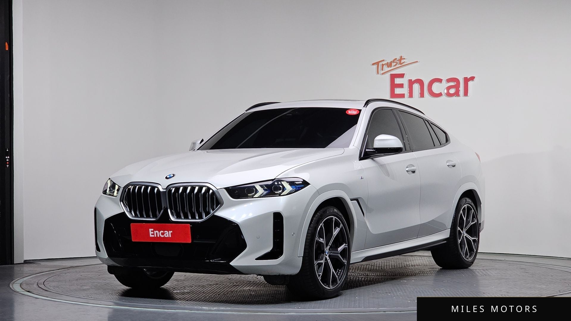 BMW X6 (G06) 2024 — фото 1 из 12
