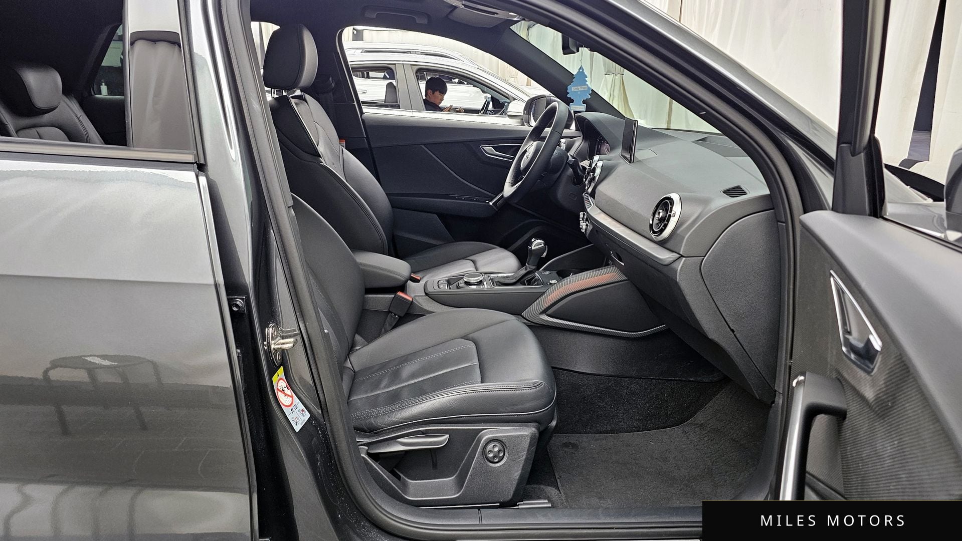 Audi Q2 2023 — миниатюра 11