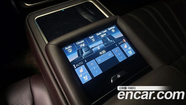 Лексус LS500 2018 — миниатюра 18