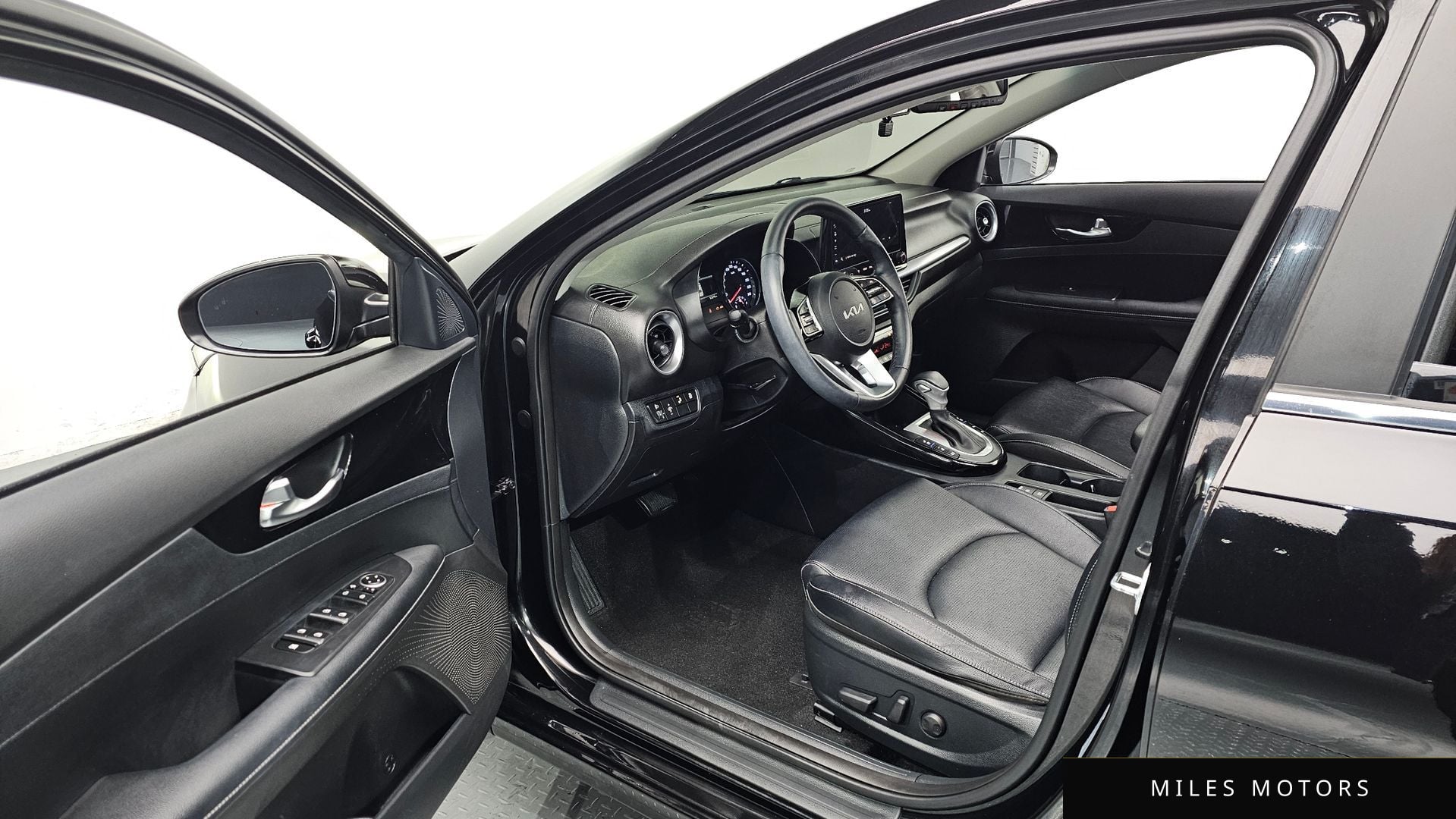 Kia K3 2022 — миниатюра 11