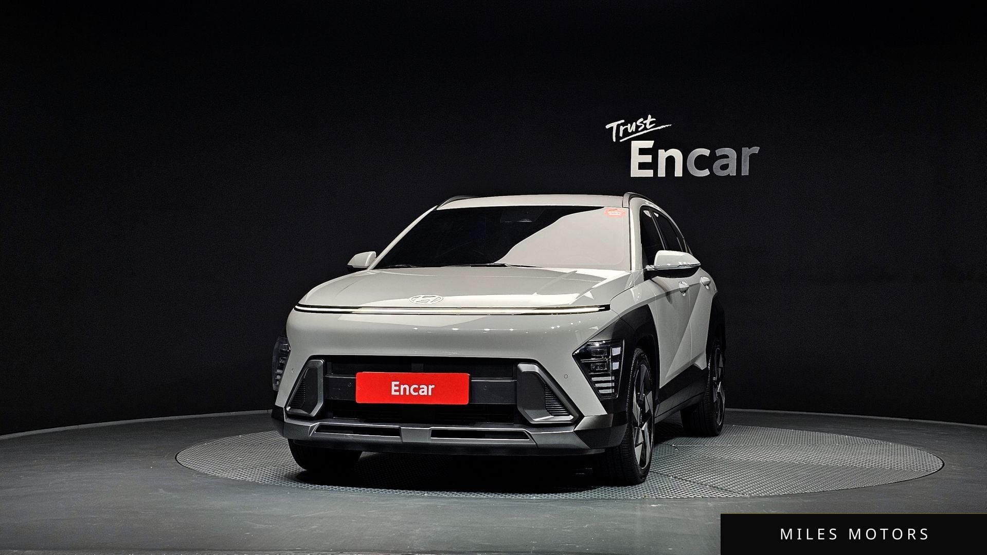 Hyundai Kona 2023 — миниатюра 3