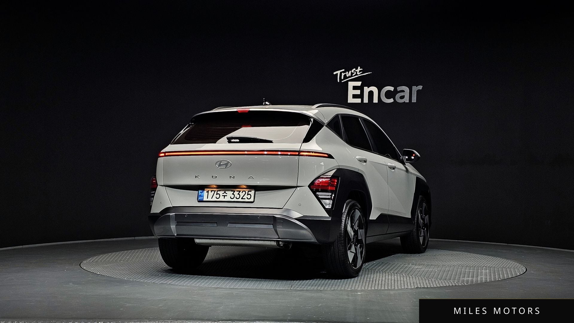 Hyundai Kona 2023 — миниатюра 4