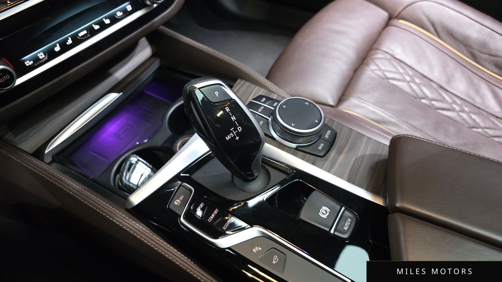 BMW 5 Series (G30) 2020 — миниатюра 8