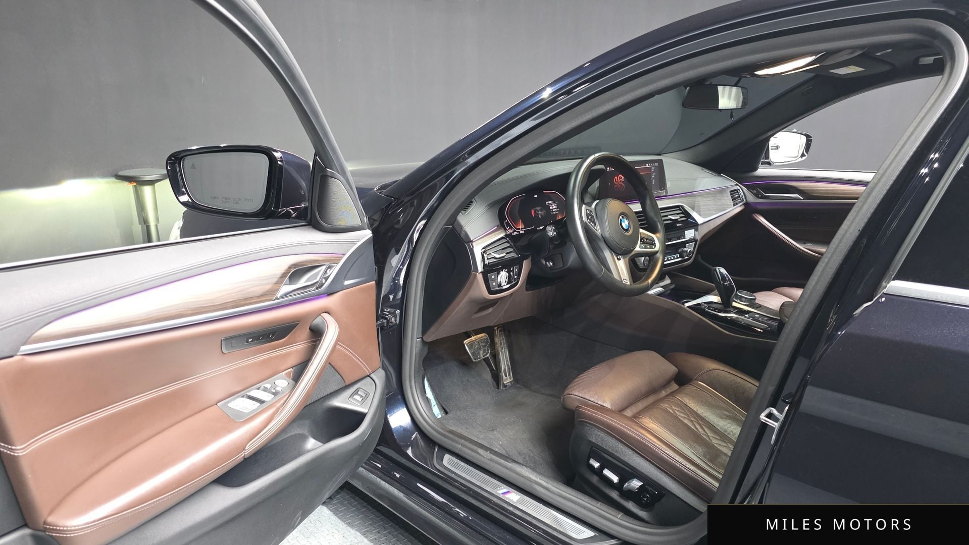 BMW 5 Series (G30) 2020 — миниатюра 9
