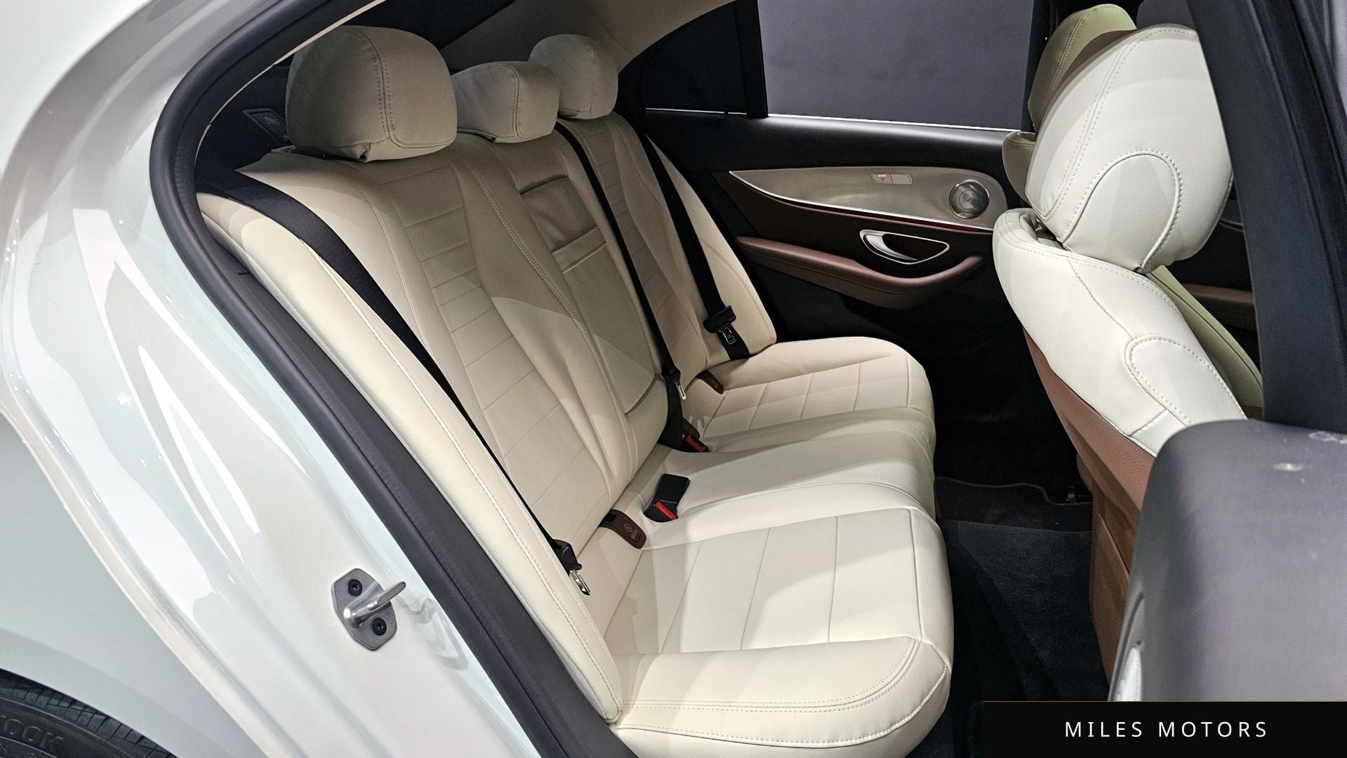 Mercedes-Benz E-Class W213 2019 — миниатюра 12