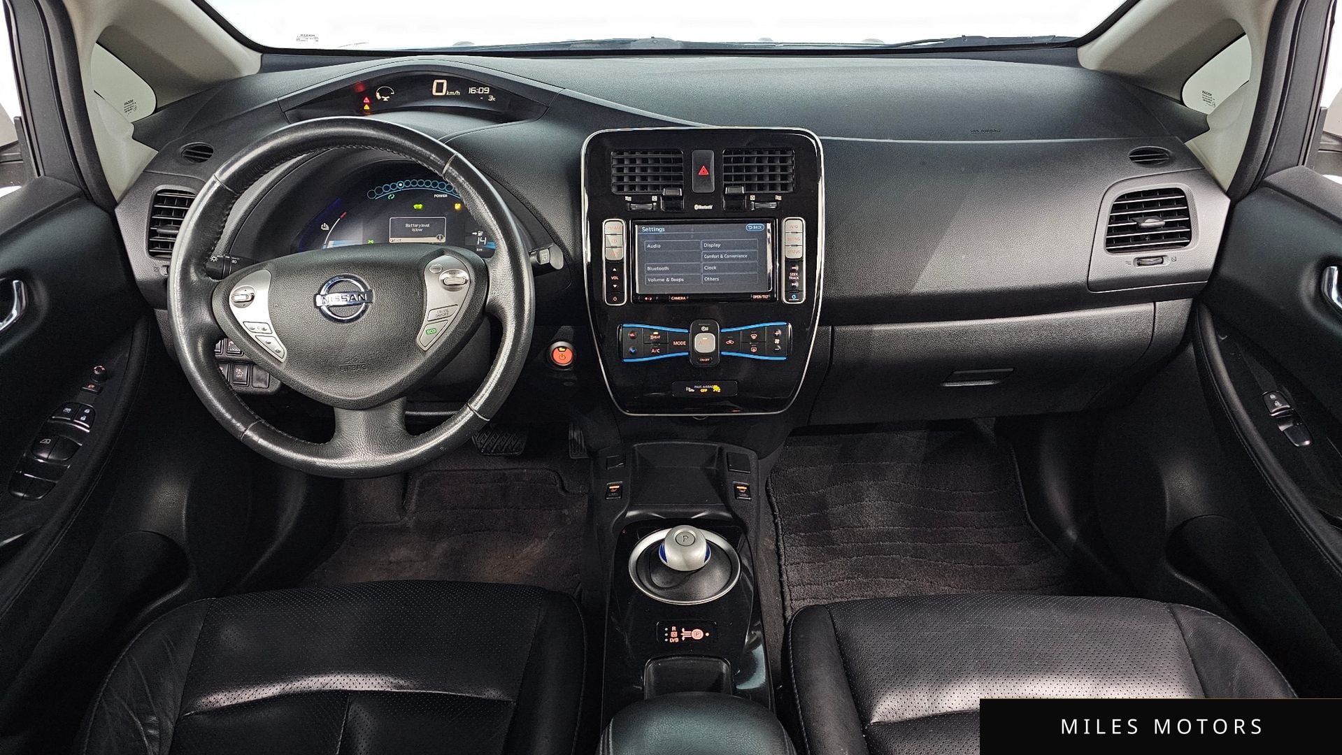 Nissan Leaf 2016 — миниатюра 7