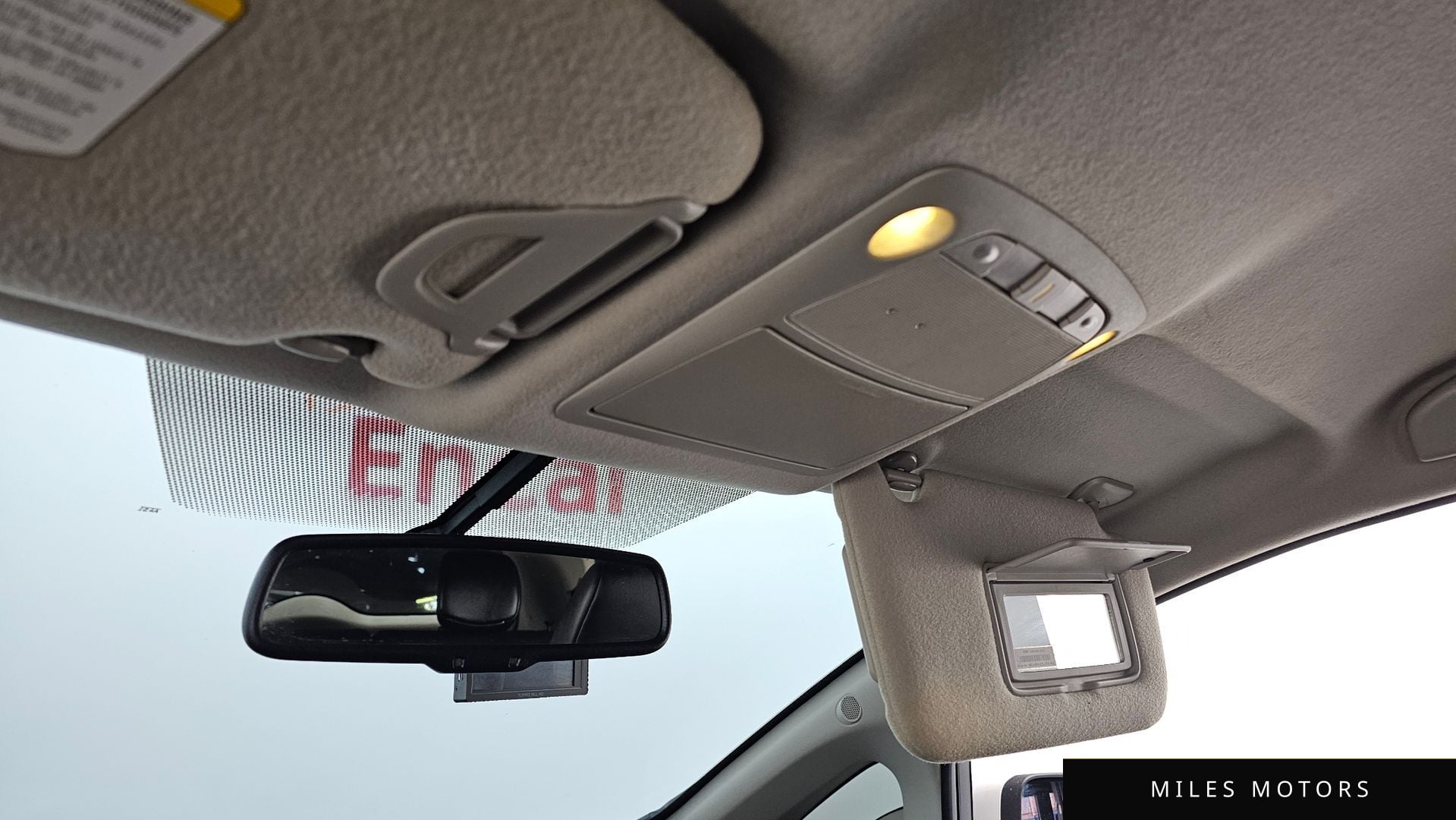 Nissan Leaf 2016 — миниатюра 16