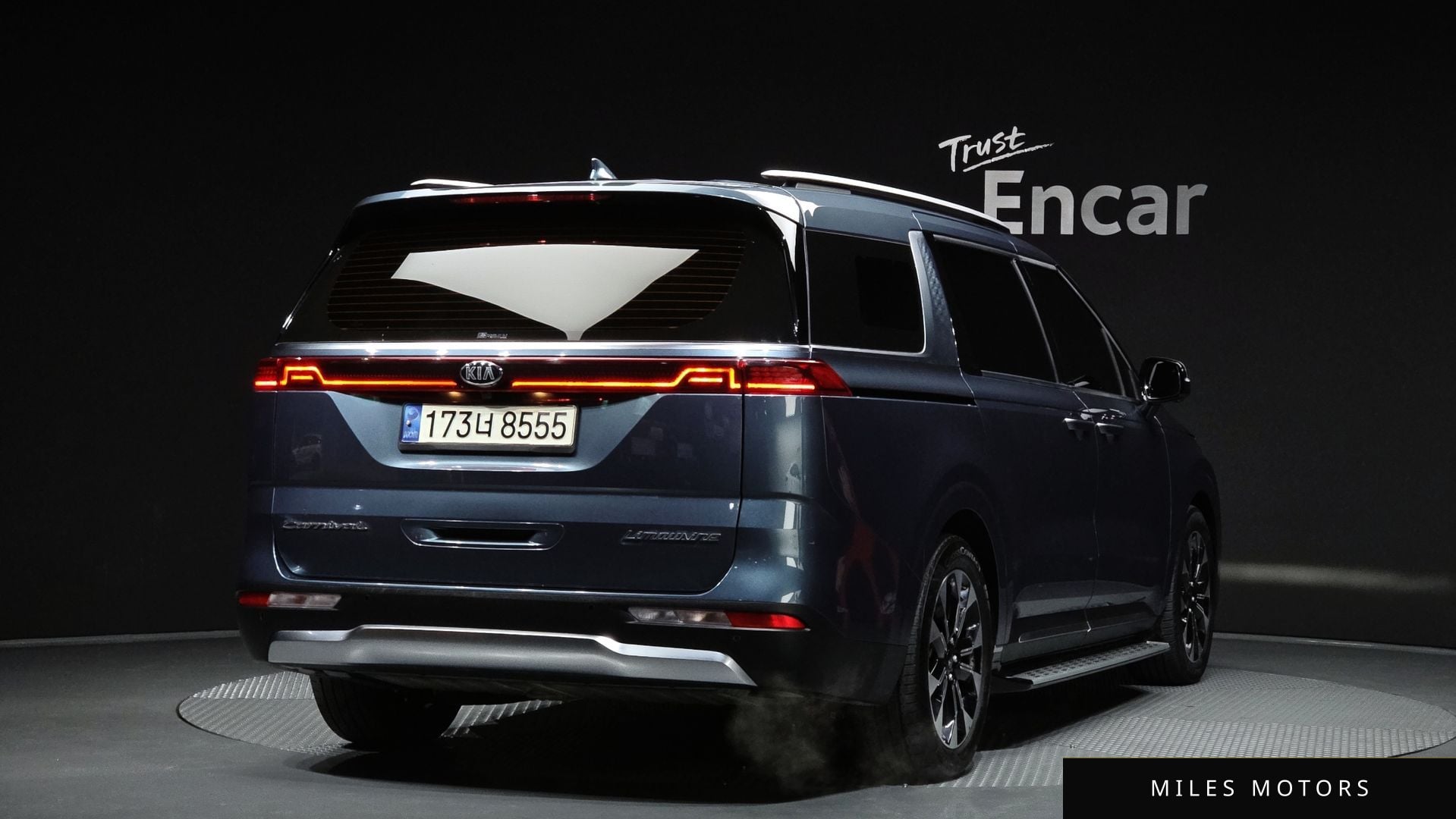 Kia Carnival 2021 — миниатюра 2