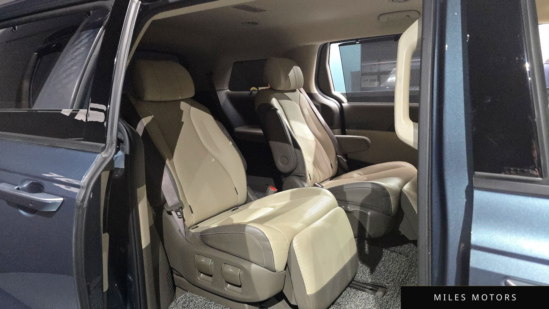 Kia Carnival 2021 — миниатюра 12