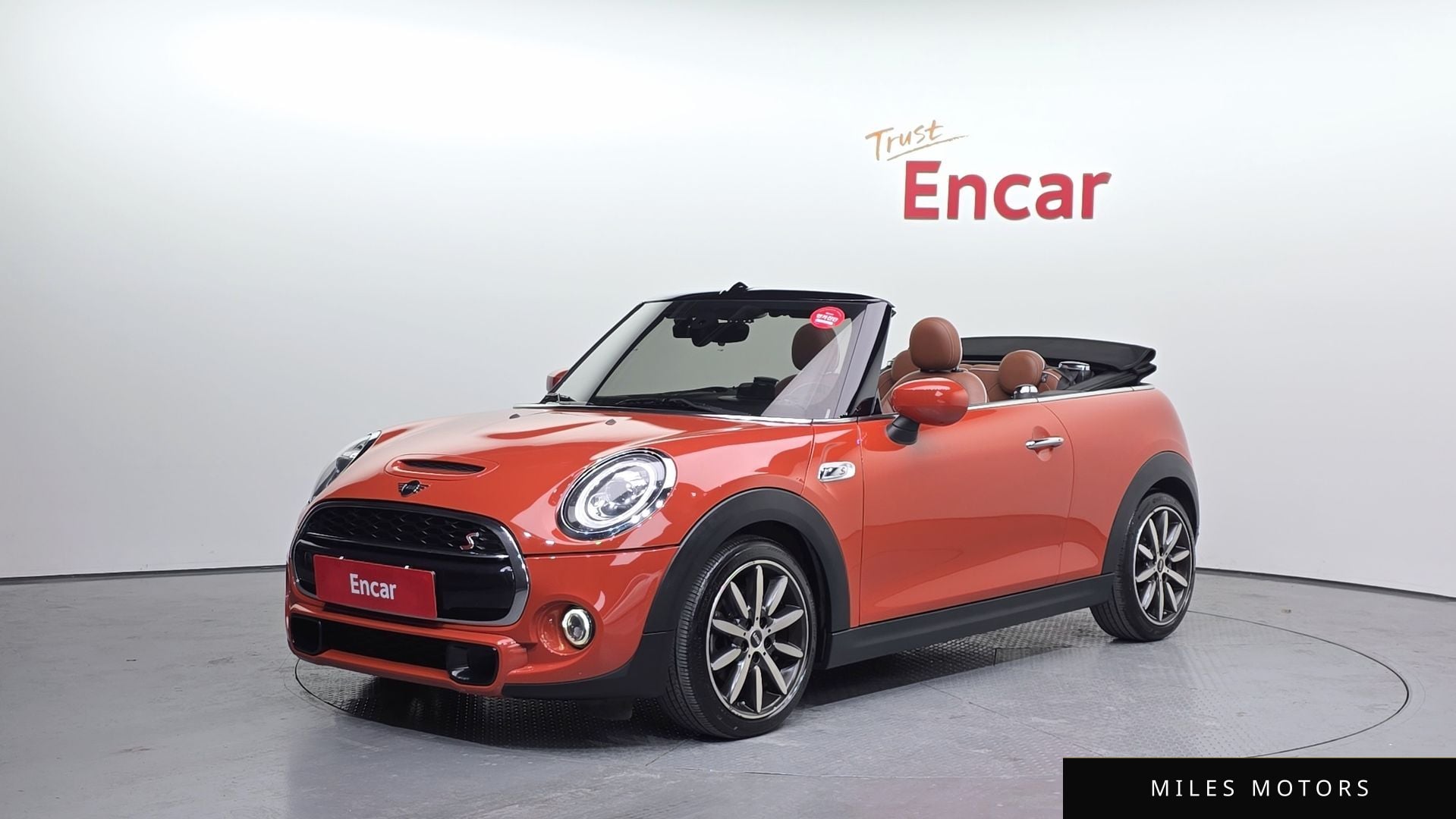 MINI Cooper Convertible 2021 — фото 1 из 12