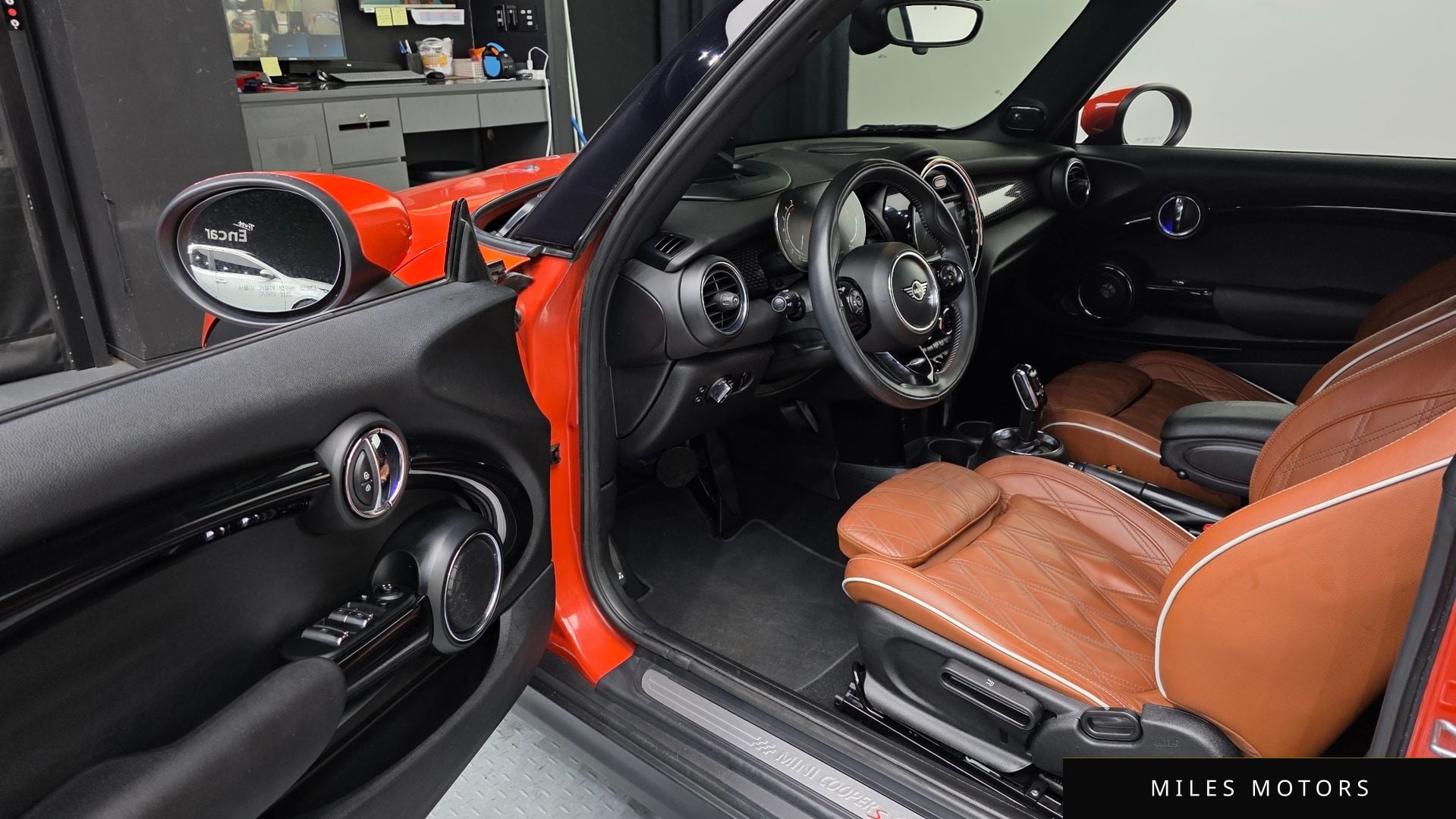 MINI Cooper Convertible 2021 — миниатюра 10