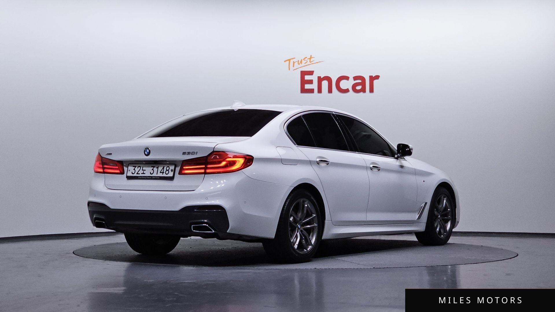 BMW 5시리즈 (G30) 2018 — миниатюра 2