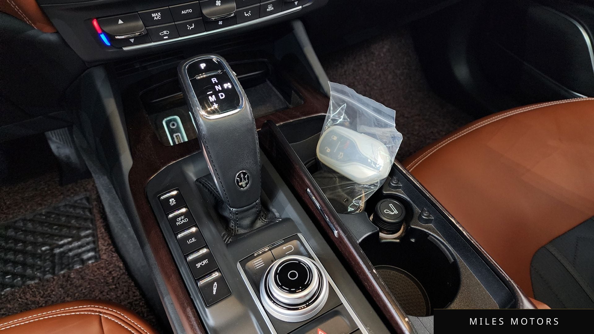 Maserati 르반떼 2019 — миниатюра 9