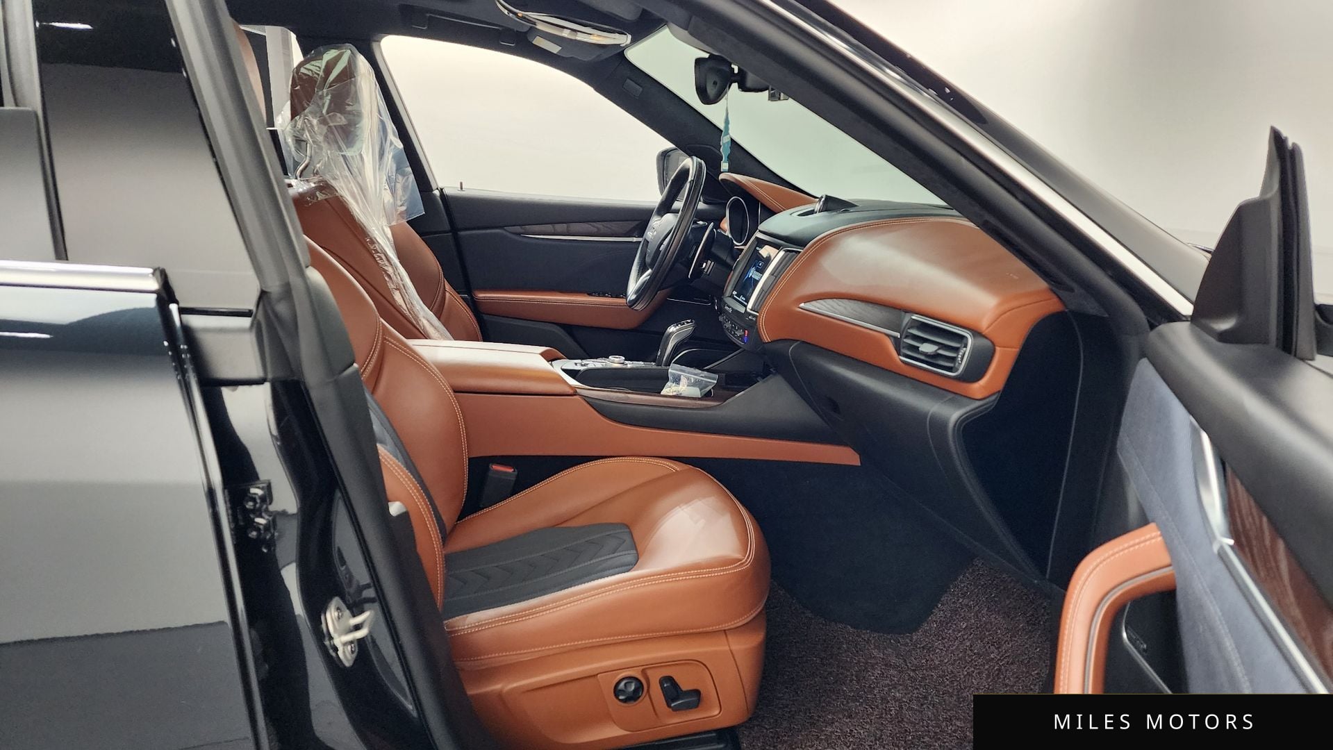 Maserati 르반떼 2019 — миниатюра 11