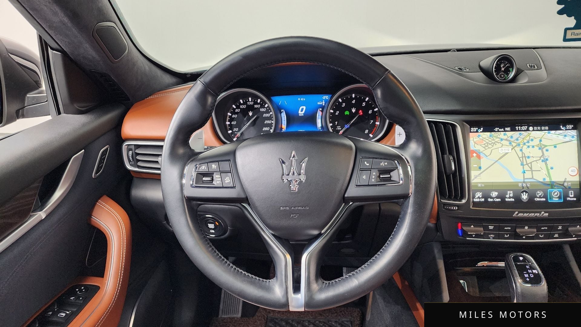 Maserati 르반떼 2019 — миниатюра 13