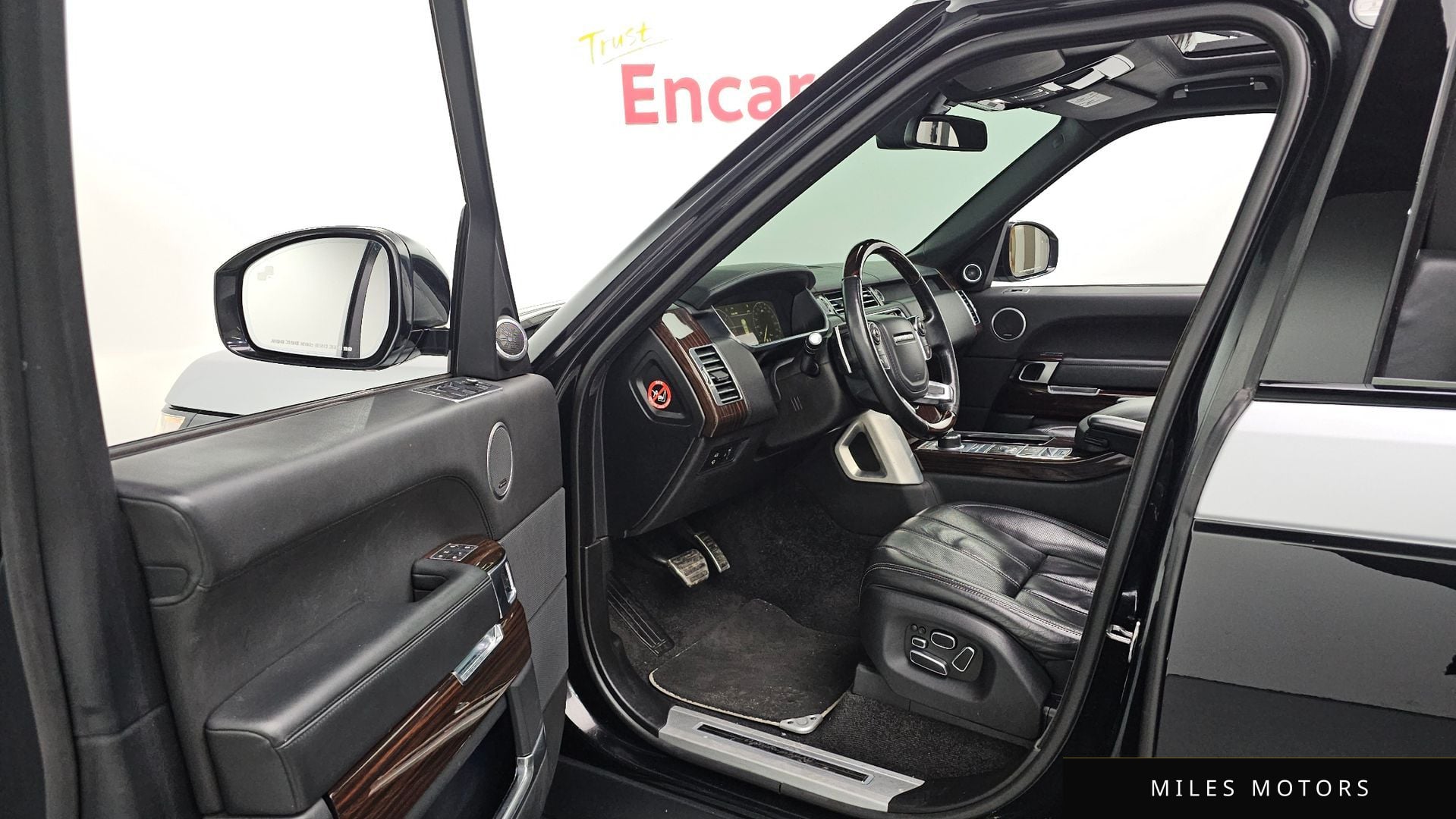 Land Rover Range Rover 2015 — миниатюра 10