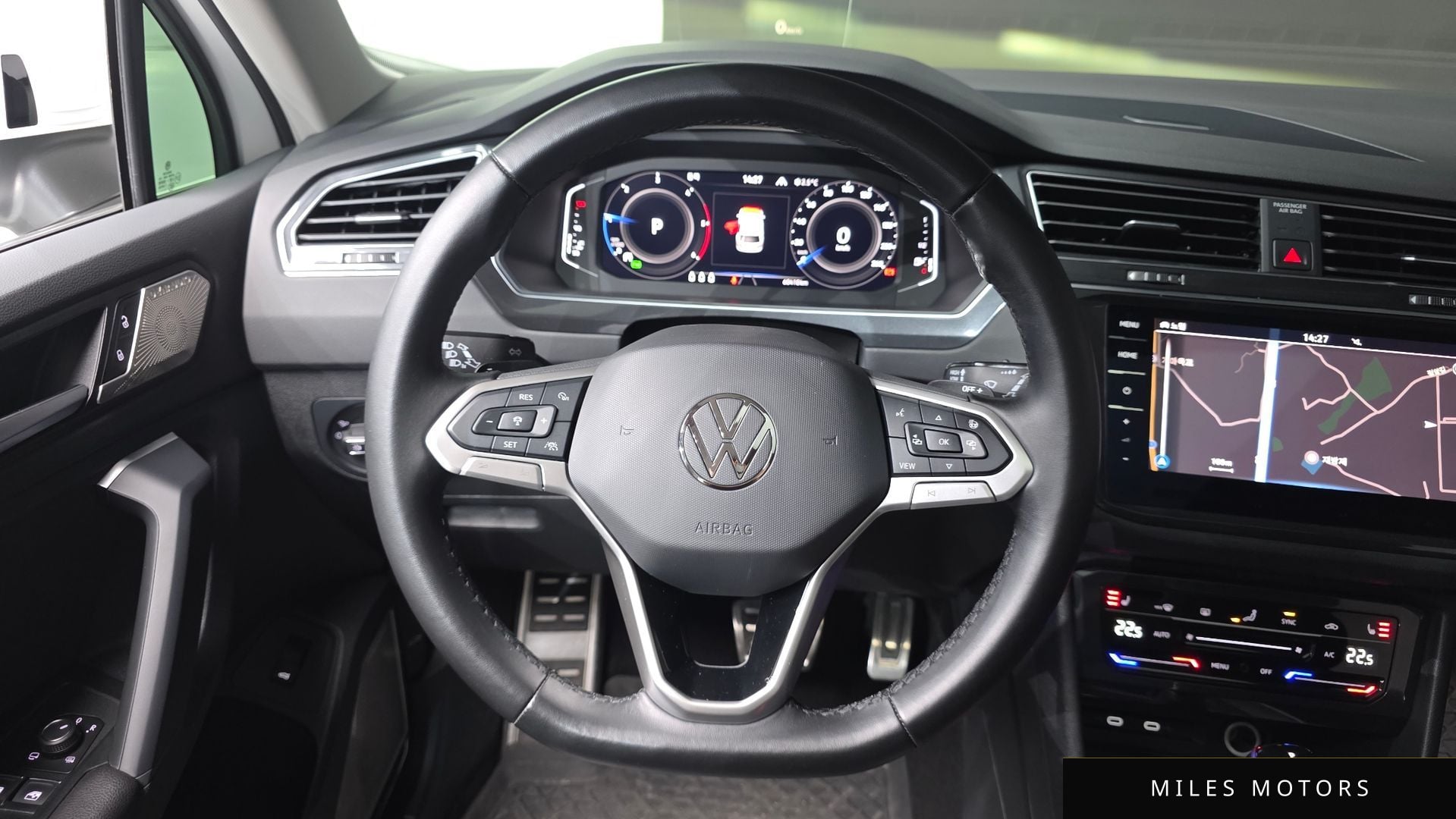 Volkswagen 티구안 2023 — миниатюра 14