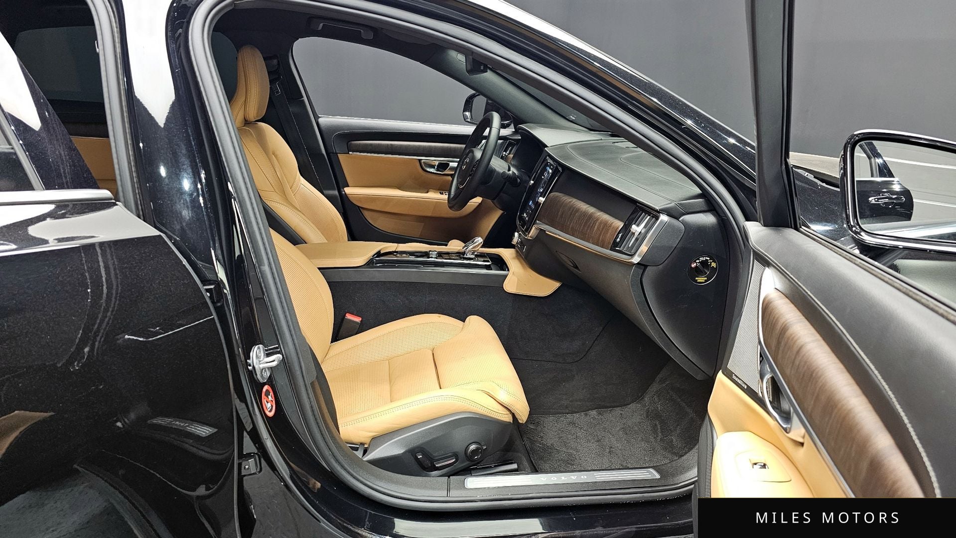 Volvo S90 2023 — миниатюра 11