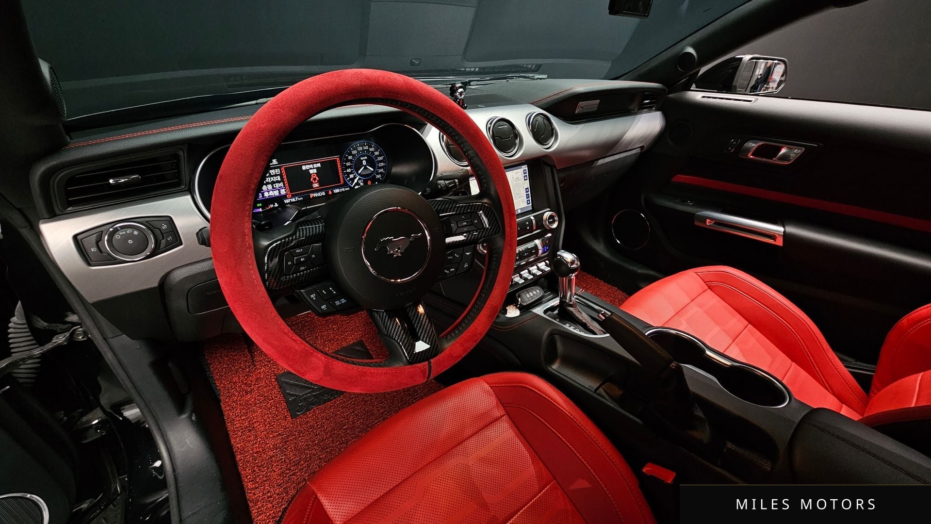 Ford 머스탱 2023 — миниатюра 7