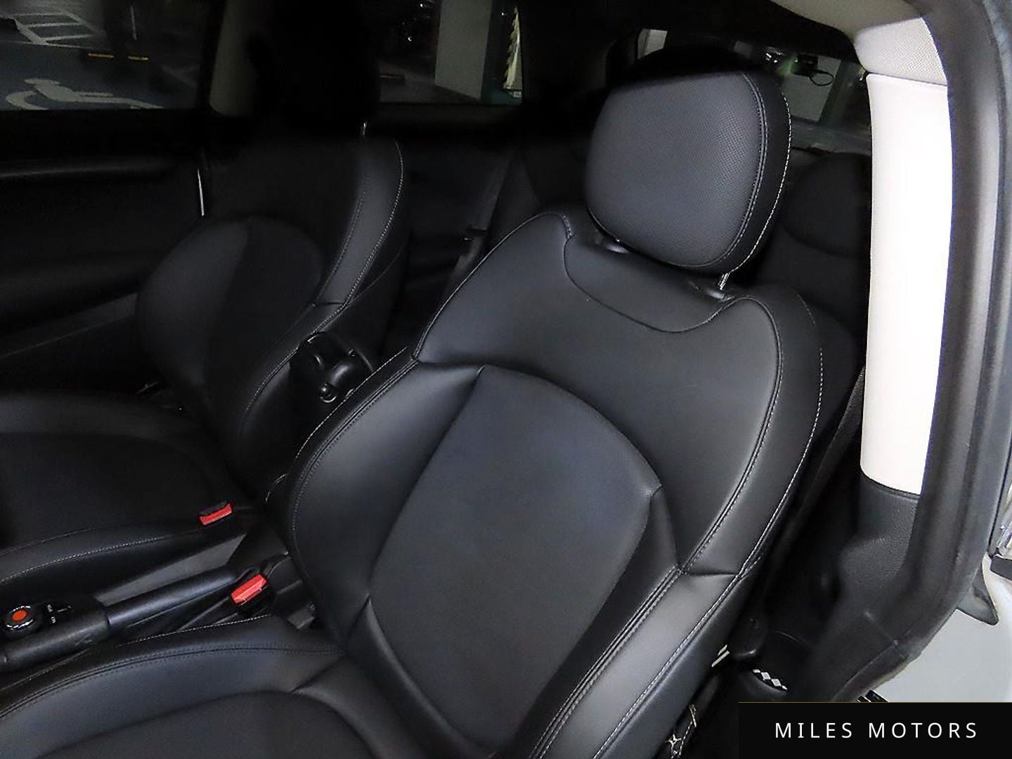 MINI 쿠퍼 2020 — миниатюра 7