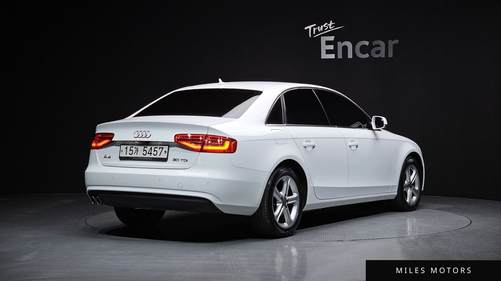 Audi A4 2015 — миниатюра 2