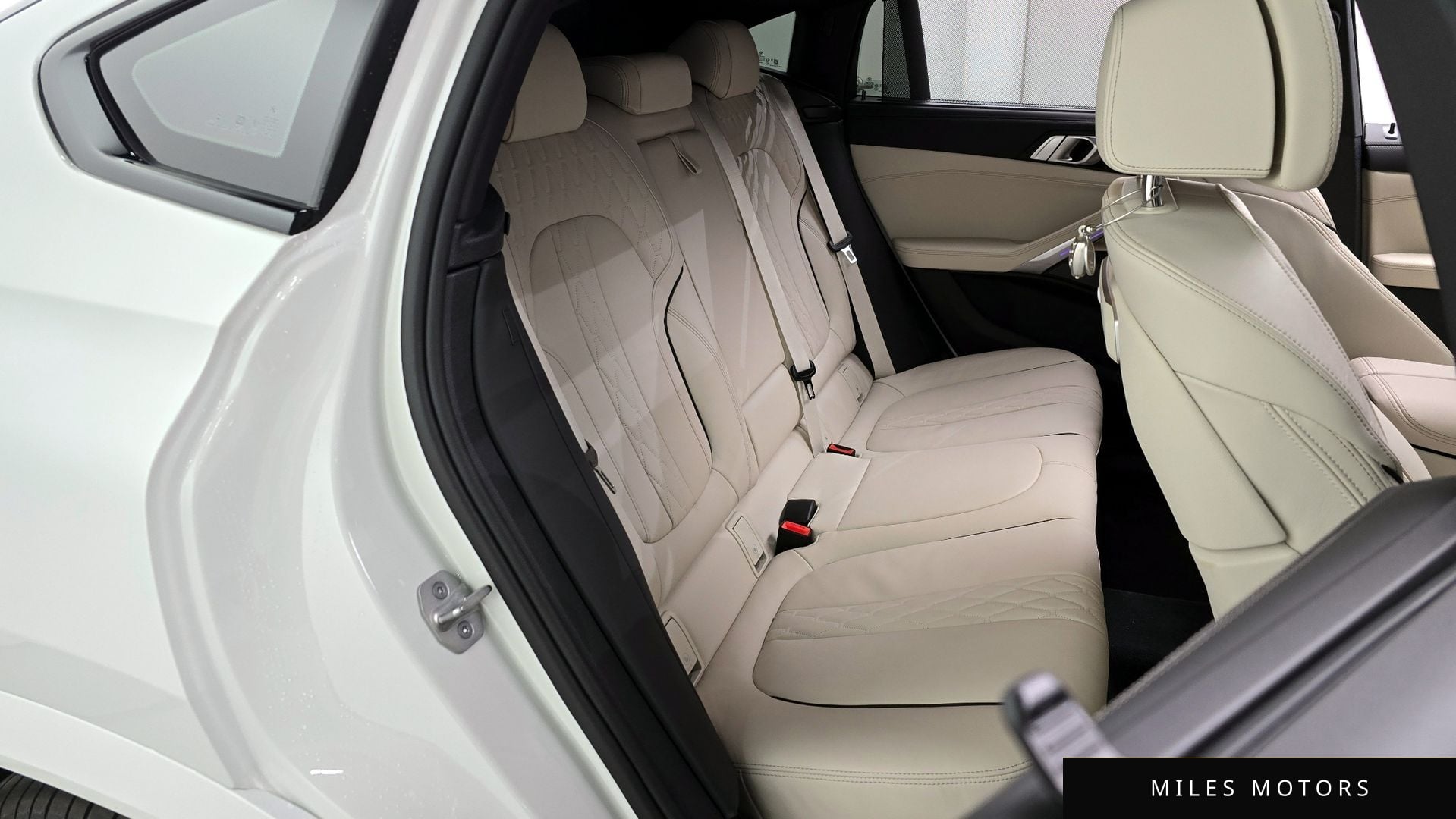BMW X6 (G06) 2025 — миниатюра 12