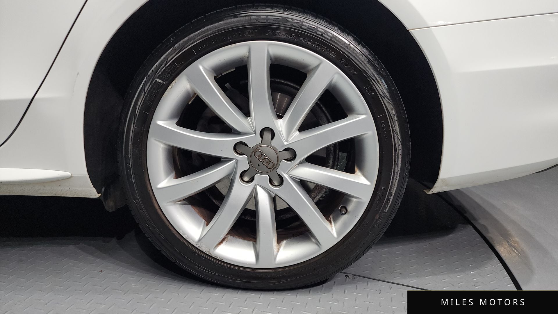 Audi A4 2015 — миниатюра 5