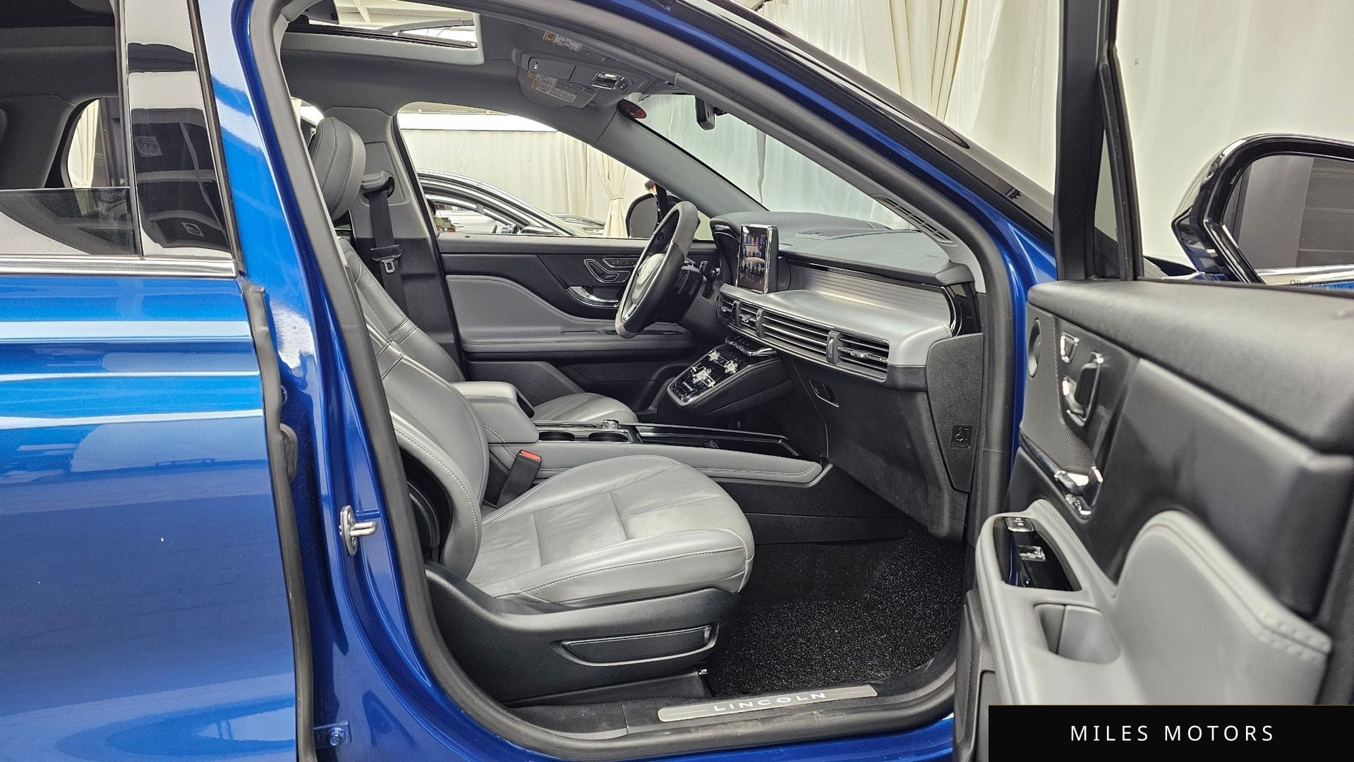 Lincoln 코세어 2020 — миниатюра 11