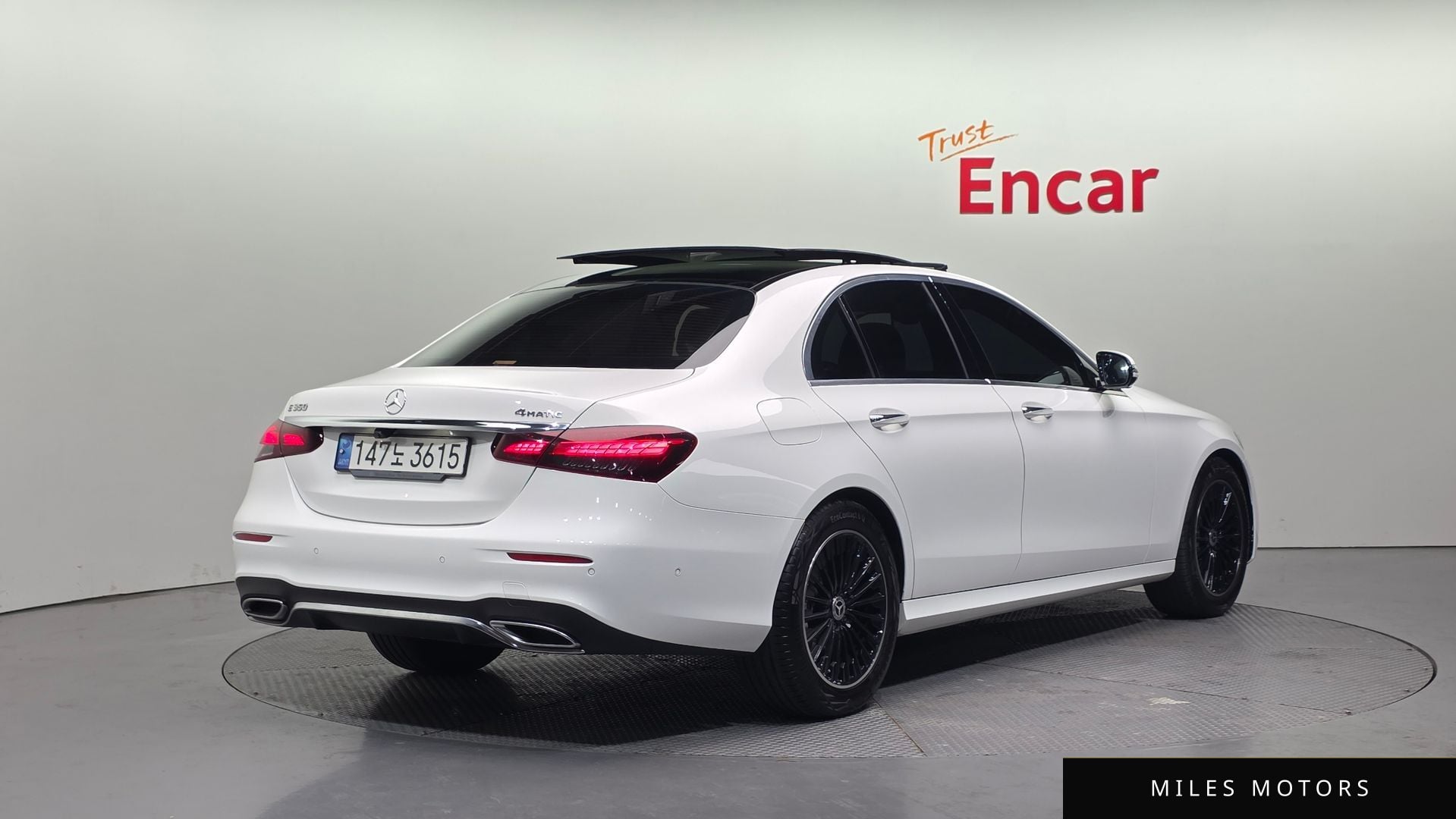 Mercedes-Benz E-Class W213 2021 — миниатюра 2