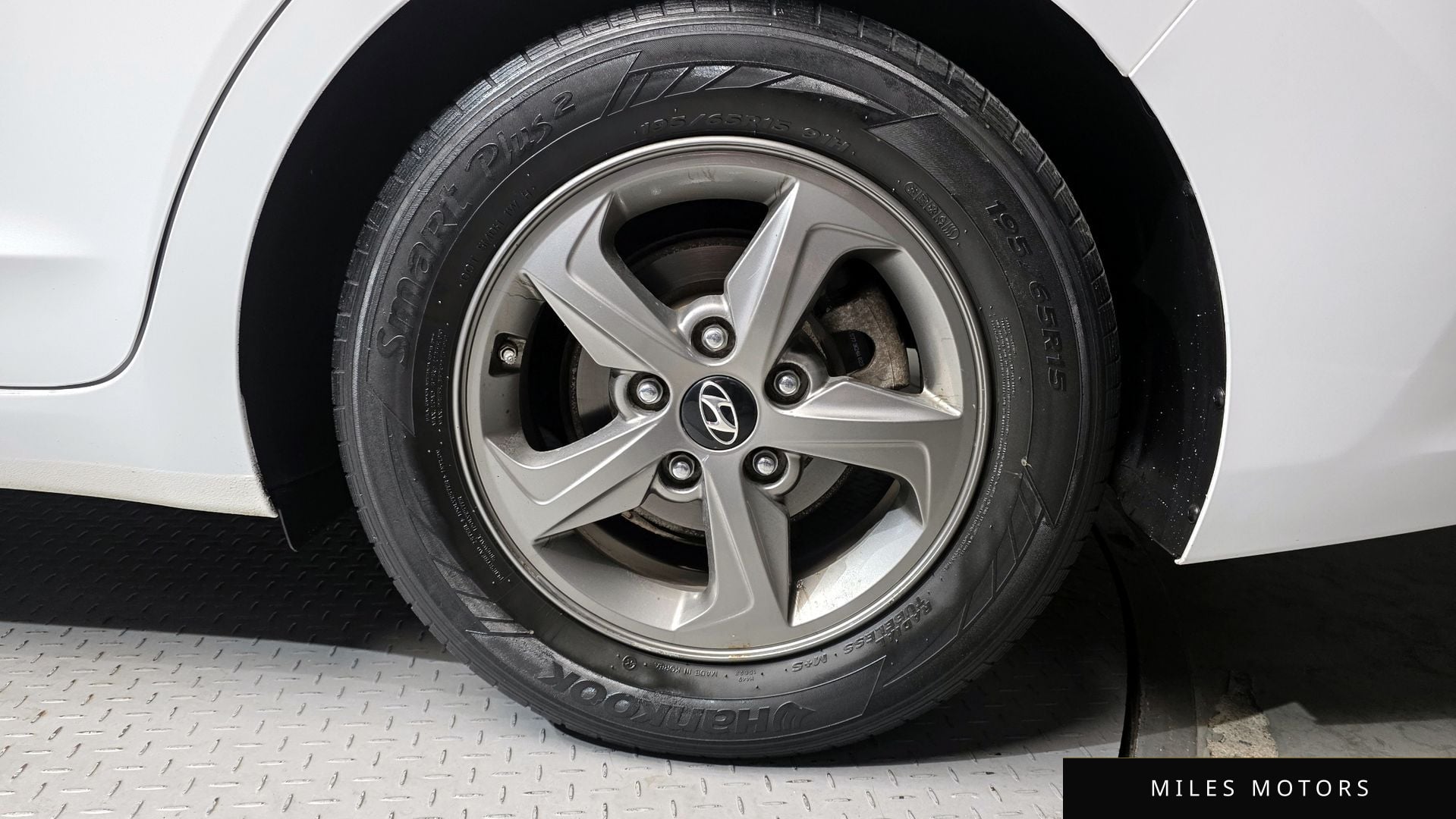 Hyundai AVANTE 2017 — миниатюра 5