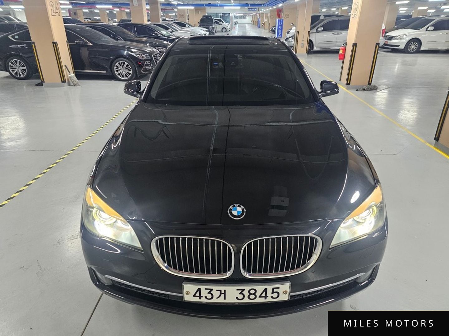 BMW 7 Series (F01) 2012 — миниатюра 2