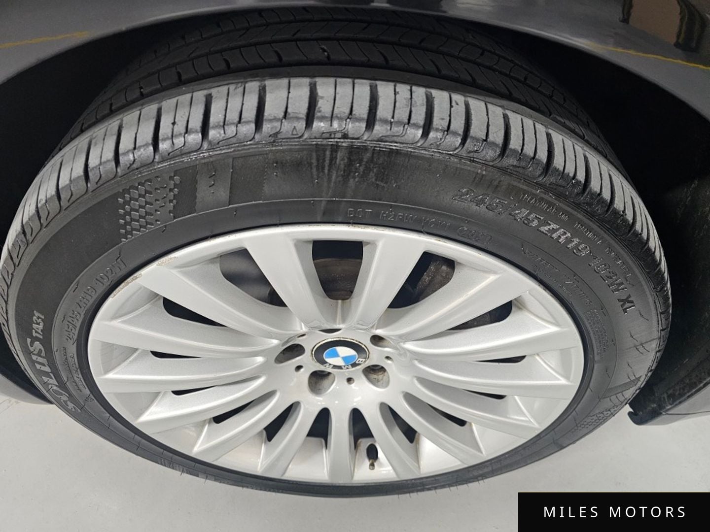 BMW 7 Series (F01) 2012 — миниатюра 19