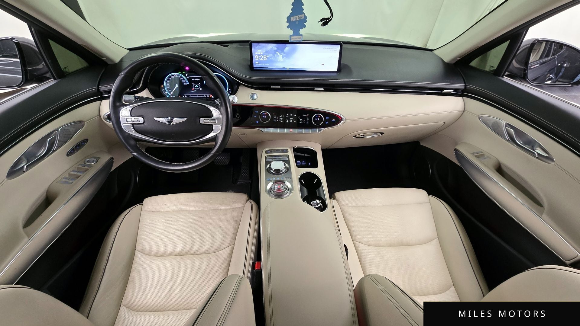 Genesis GV70 2021 — миниатюра 7