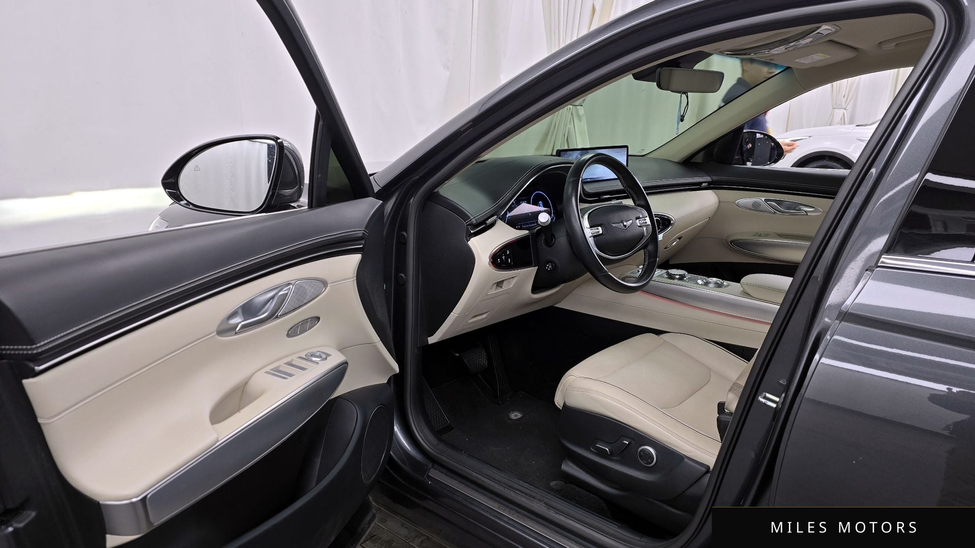 Genesis GV70 2021 — миниатюра 10