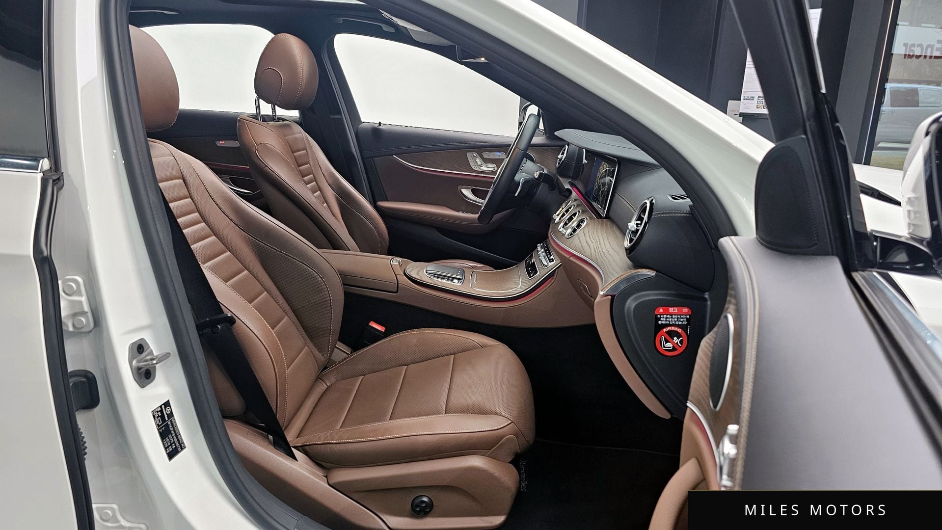 Mercedes-Benz E-Class W213 2022 — миниатюра 10