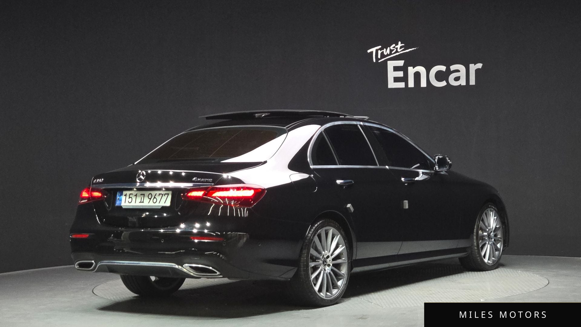 Mercedes-Benz E-Class W213 2022 — миниатюра 2