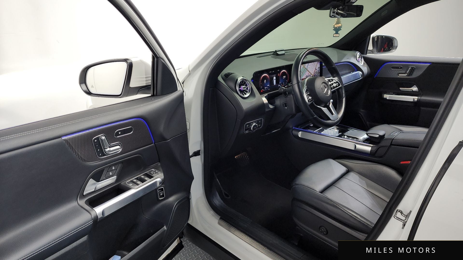 Mercedes-Benz GLB-Class X247 2021 — миниатюра 10
