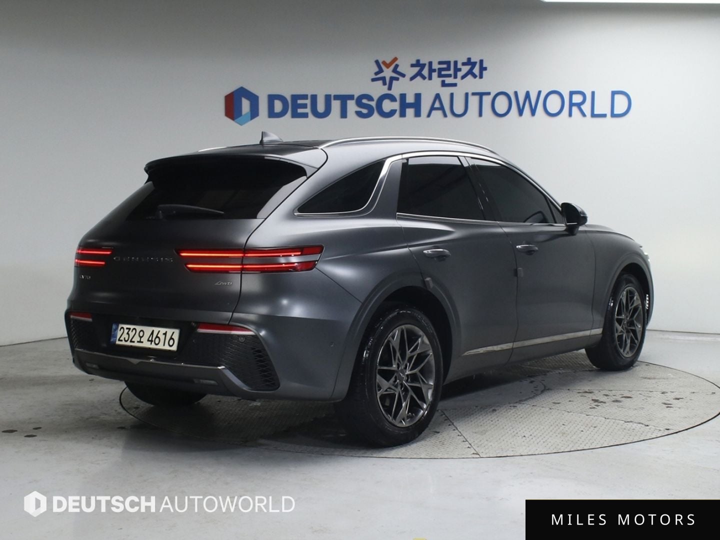 Genesis GV70 2021 — миниатюра 2