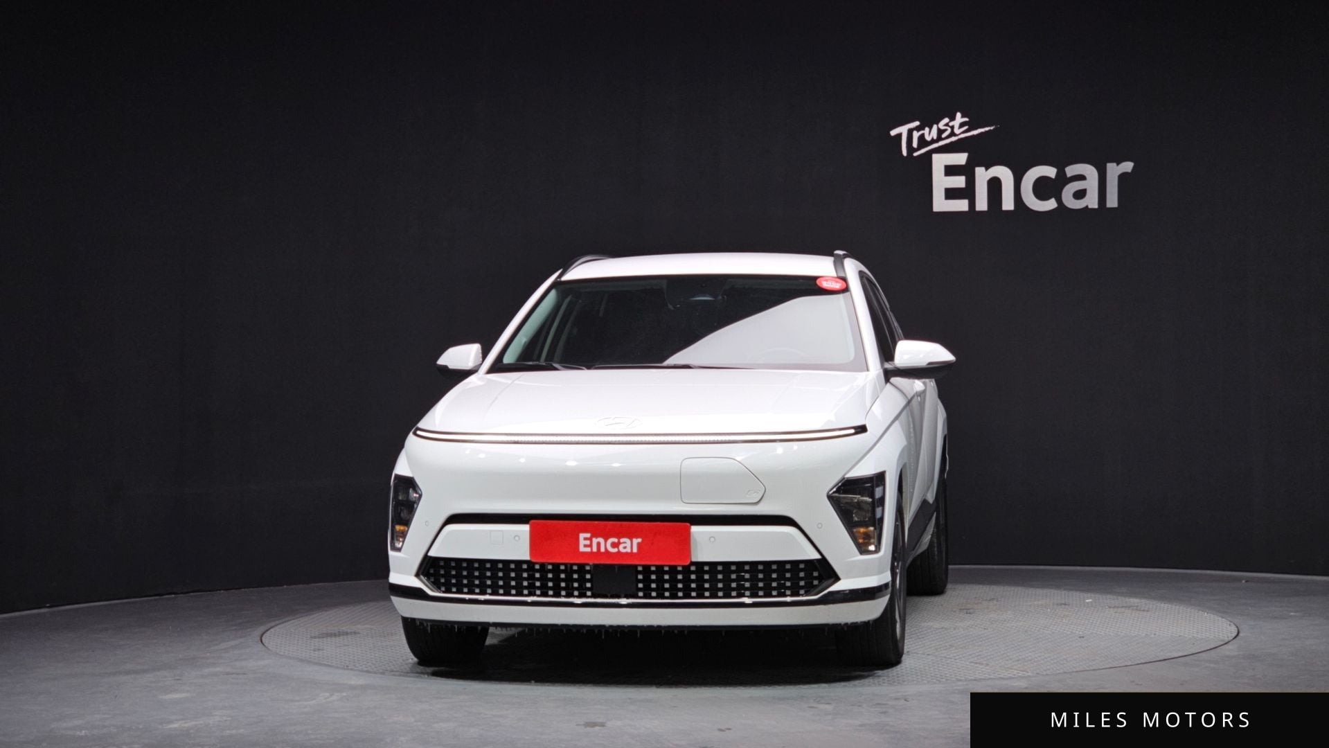 Hyundai Kona 2023 — миниатюра 3