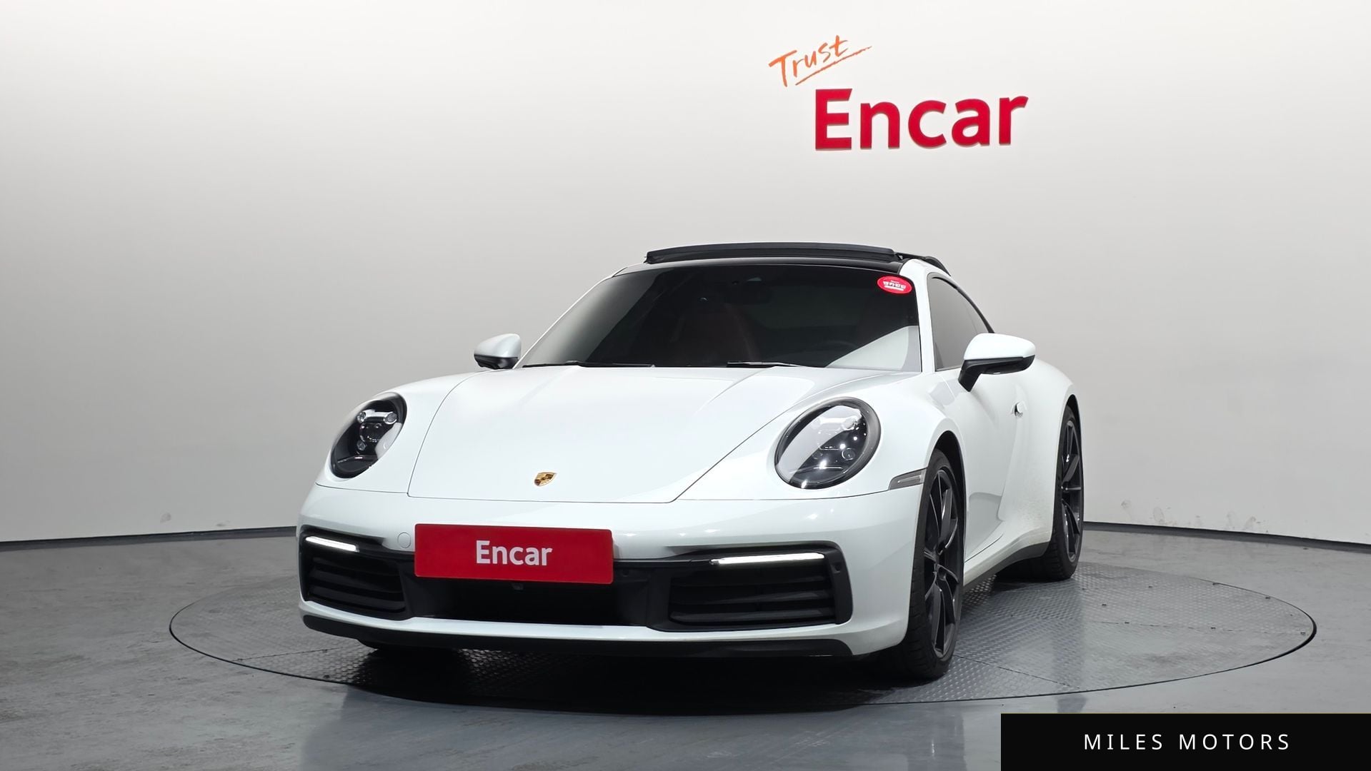 Porsche 911 (992) 2021 — миниатюра 3