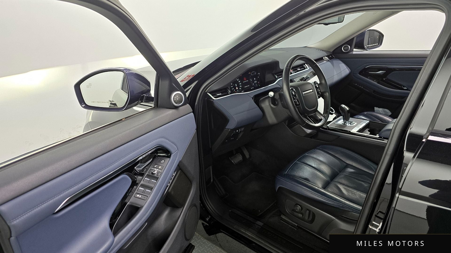 Land Rover Range Rover Evoque 2020 — миниатюра 10