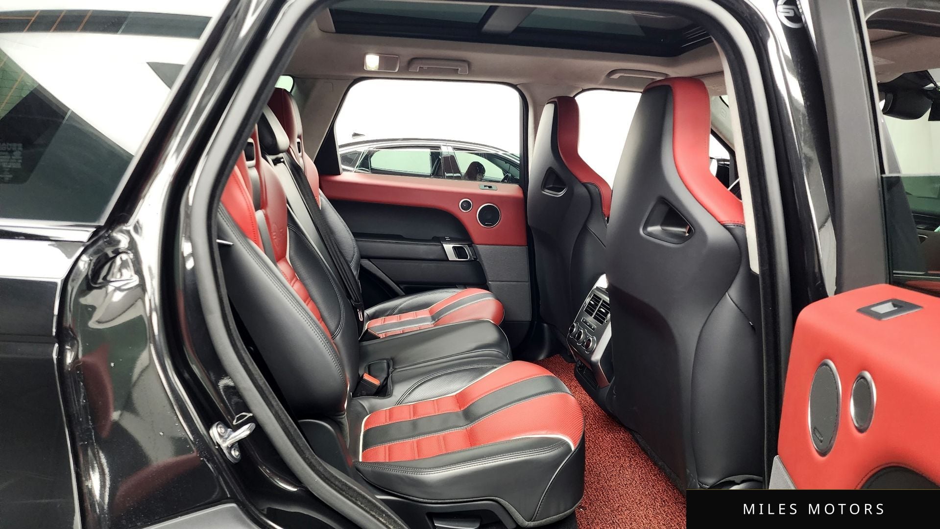 Land Rover 레인지로버 스포츠 2017 — миниатюра 12