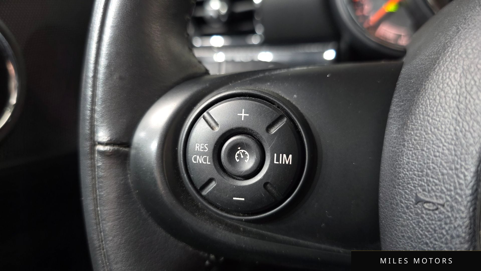MINI Clubman 2019 — миниатюра 18