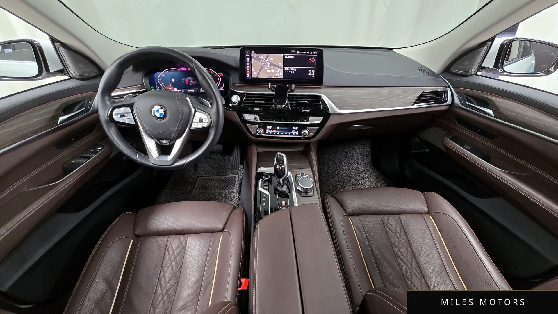 BMW 6 Series GT (G32) 2022 — миниатюра 7
