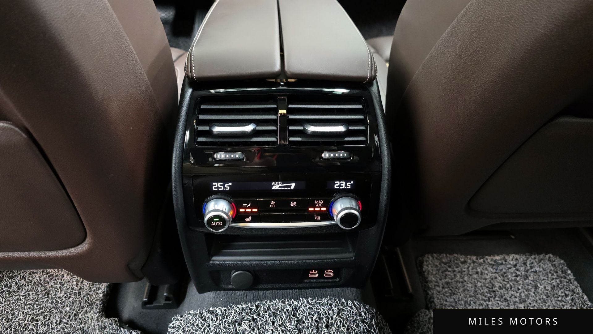 BMW 6 Series GT (G32) 2022 — миниатюра 18