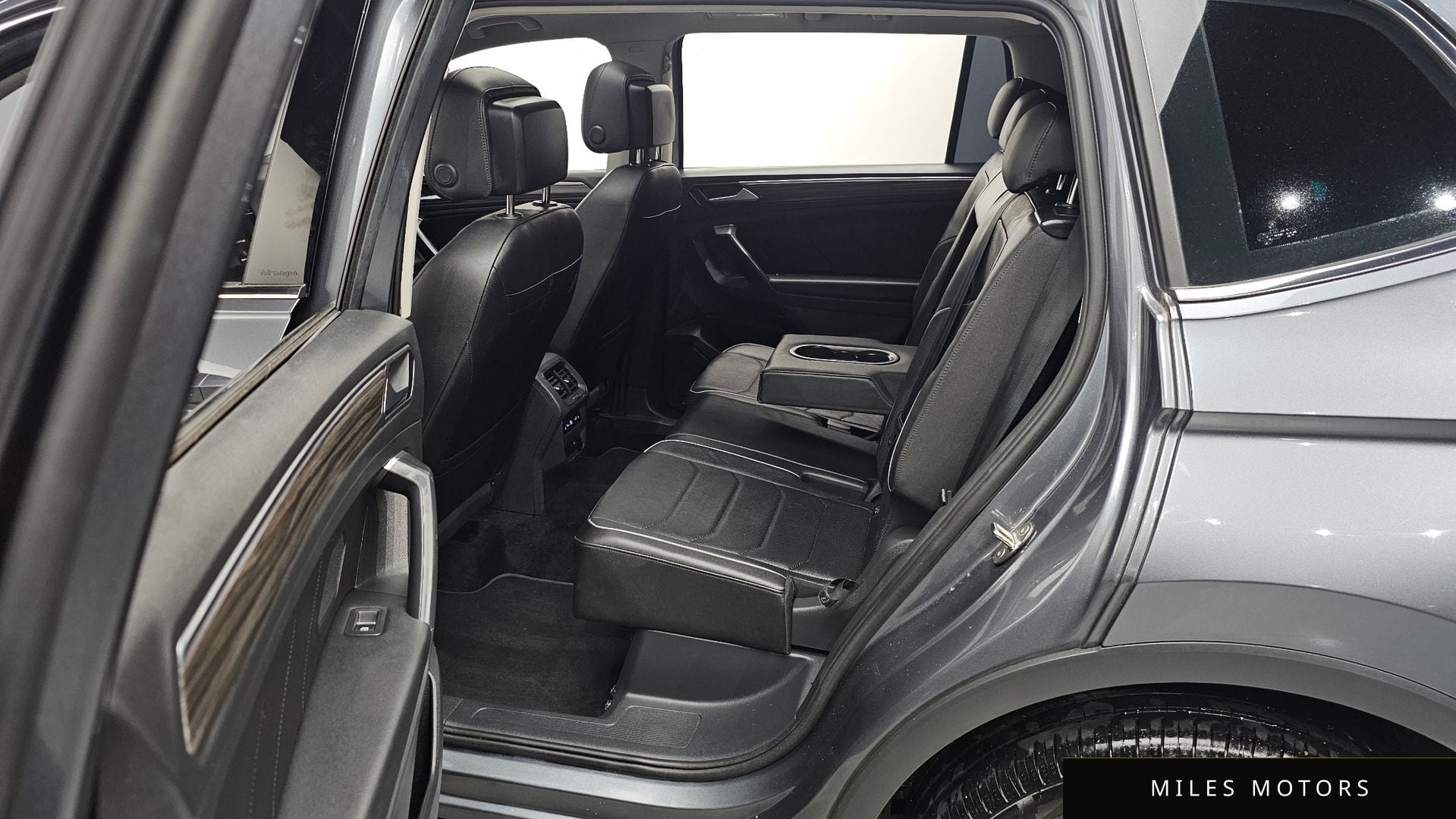 Volkswagen 티구안 올스페이스 2023 — миниатюра 11