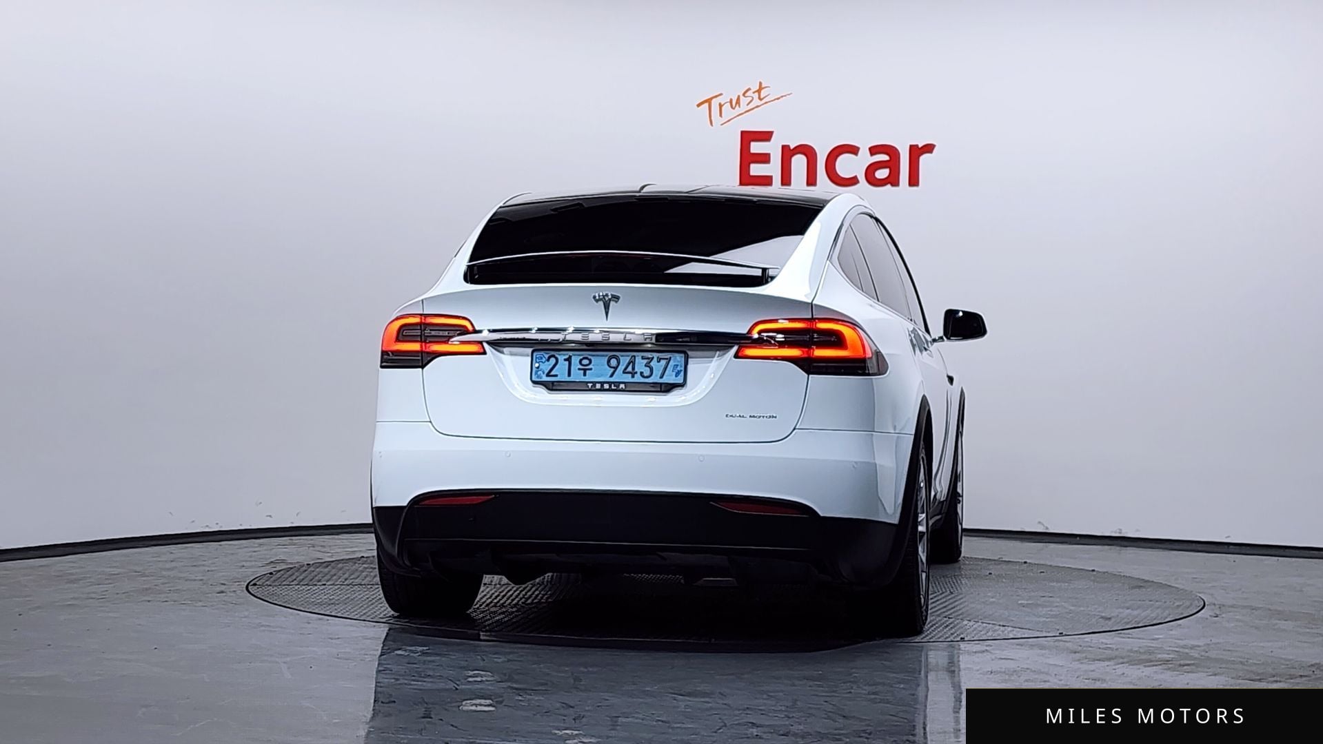 Tesla 모델 X 2019 — миниатюра 4